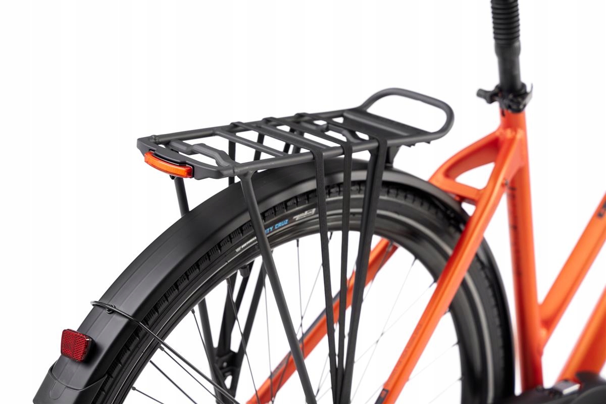 Dodatkowe wyposażenie – Praktyczne akcesoria na każdą wyprawę