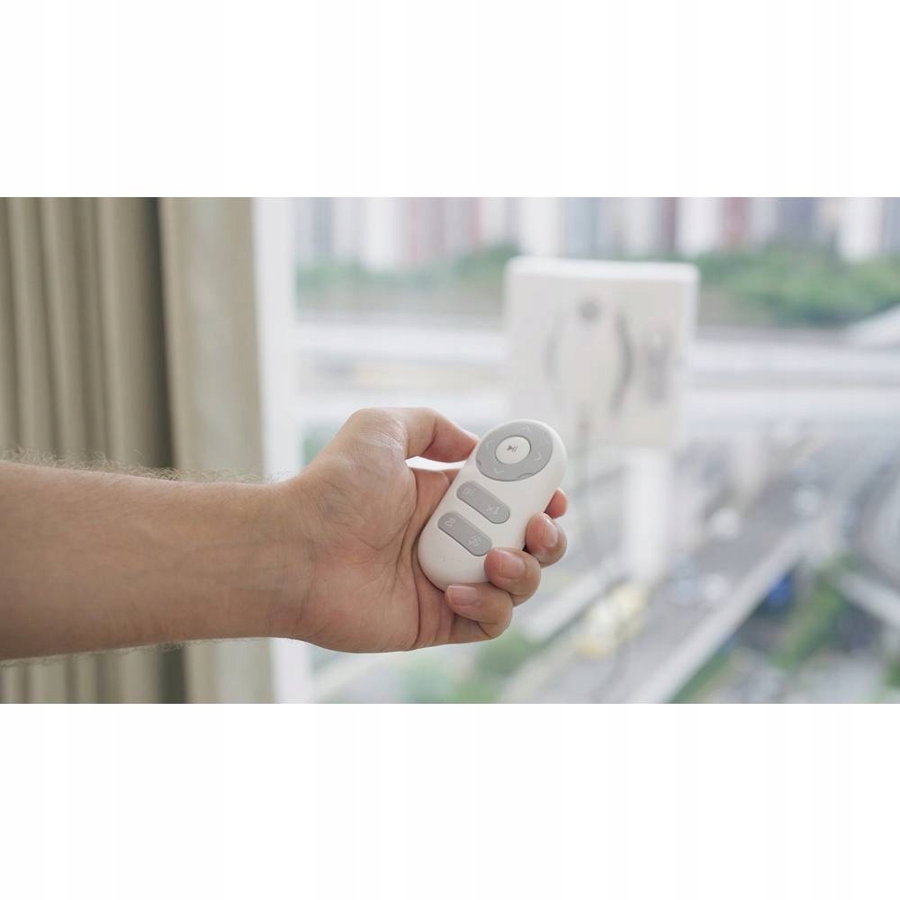 Łatwość obsługi – Pilot zdalnego sterowania i intuicyjne przyciski