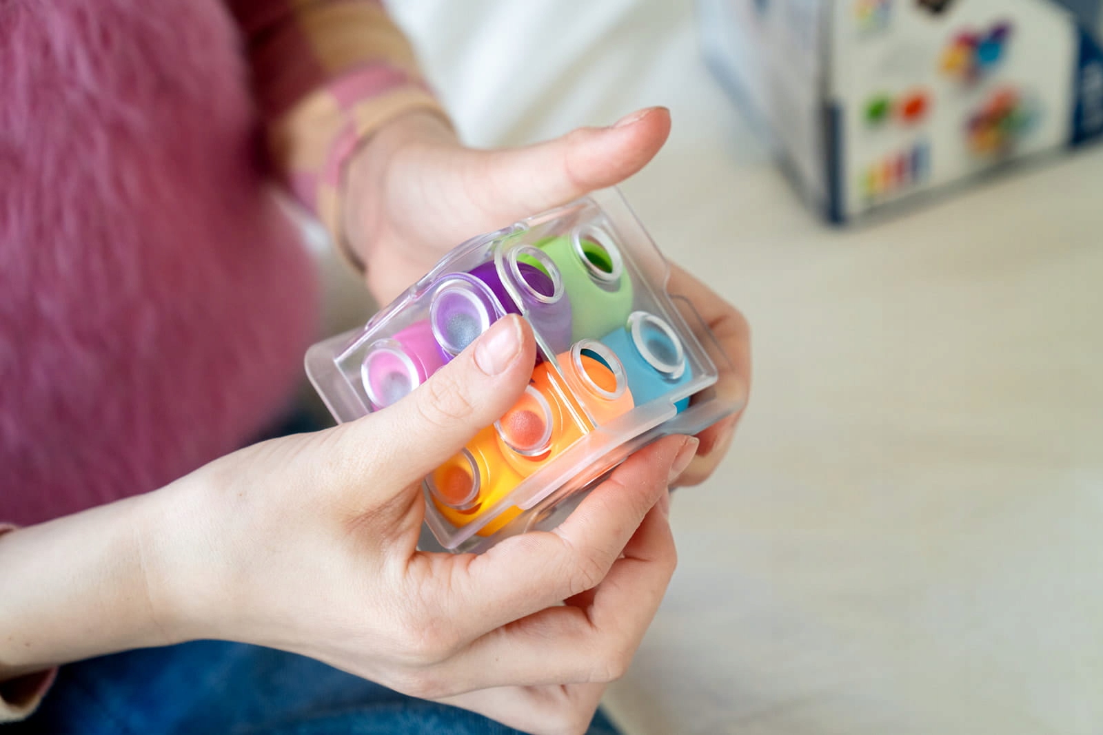 Jak działa gra Caged Marbles?