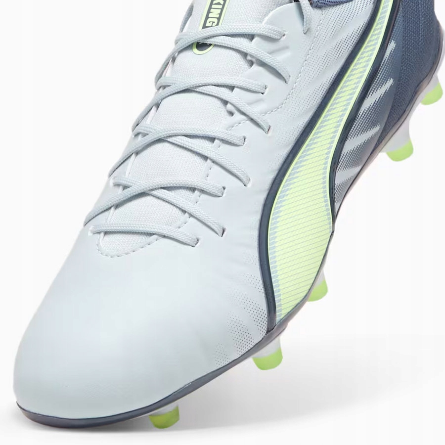 Miękka cholewka syntetyczna dla maksymalnego komfortu