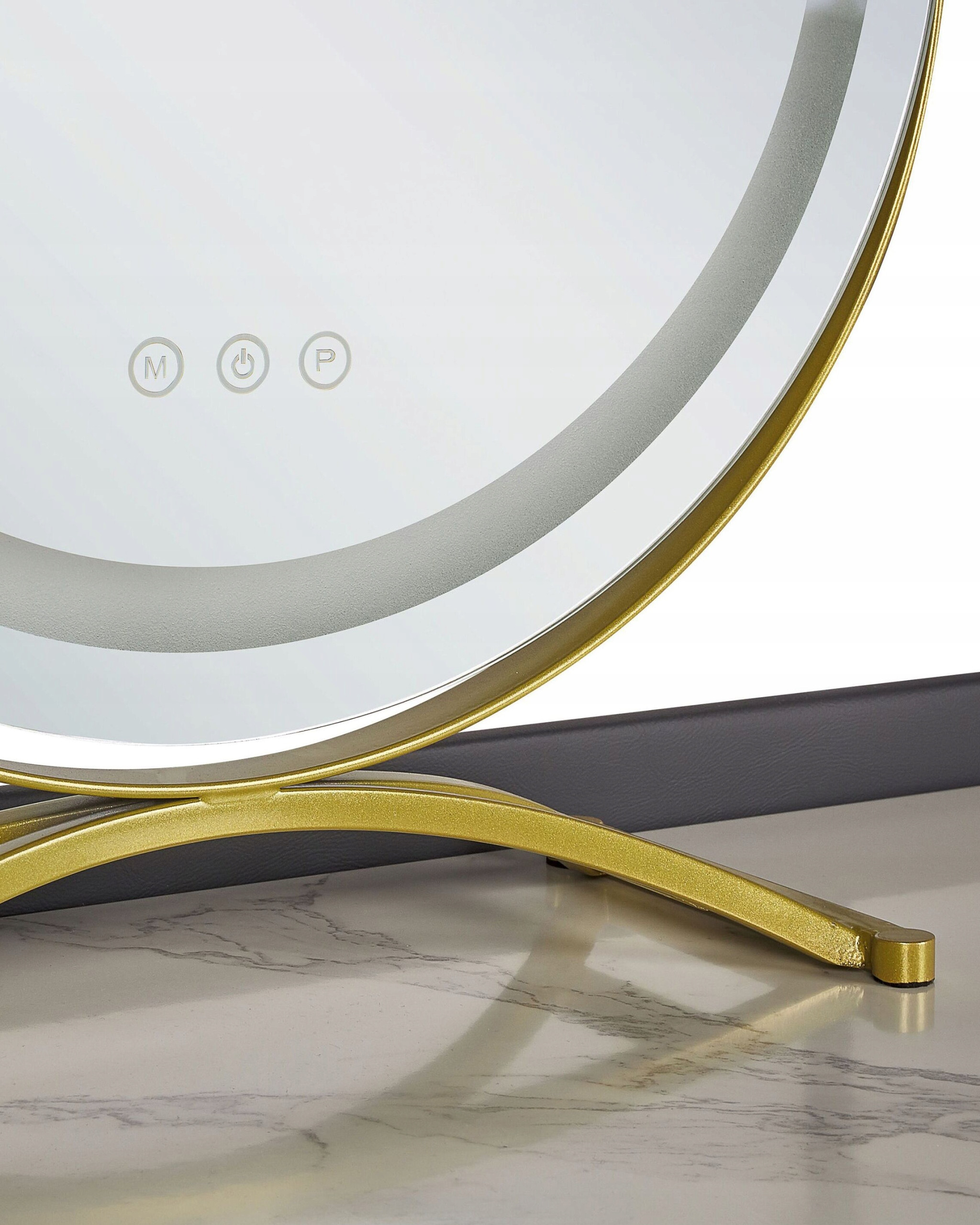 Toaletka Beliani 2 szuflady lustro LED ze stołkiem szaro-złota SURIN – Elegancja i funkcjonalność w Twoim wnętrzu