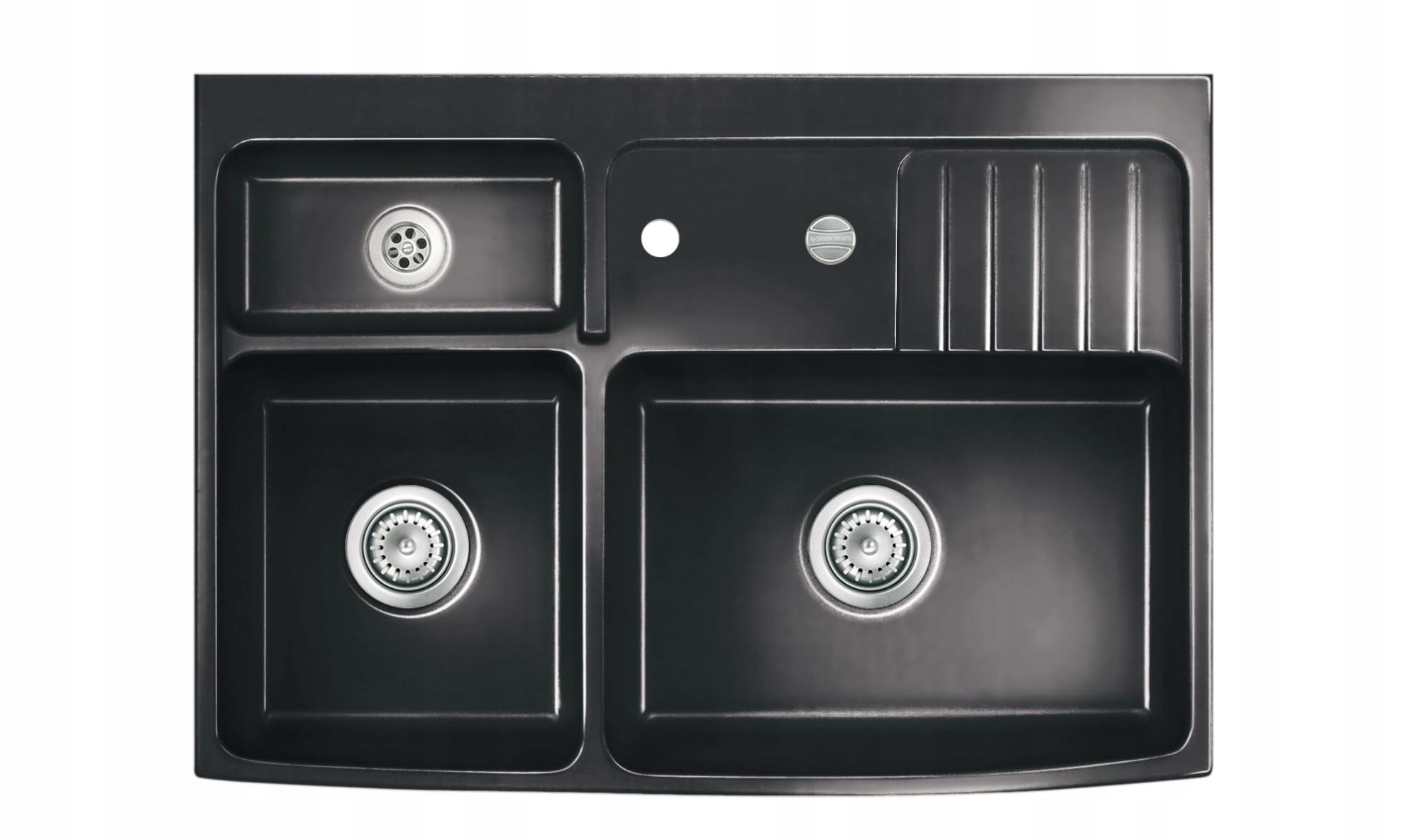 Otwory na kran i automatyczny korek – Wygodne rozwiązania