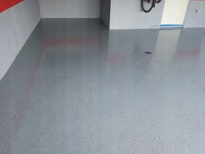 Zastosowanie w warsztatach, halach produkcyjnych i magazynach