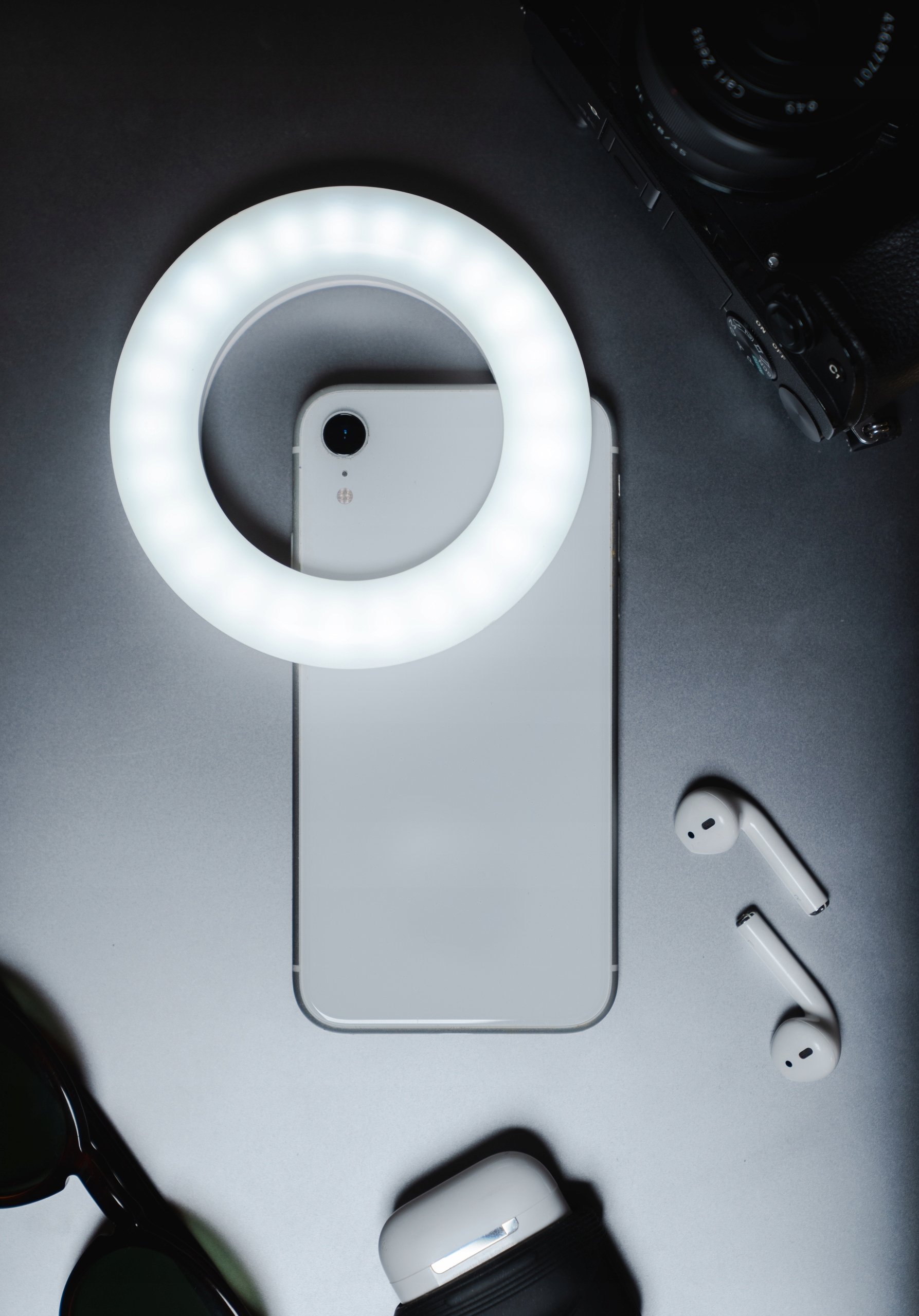 lampa-pierscieniowa-10-cm-selfie-kodak-do-telefonu-rm001_o6641_9.jpg