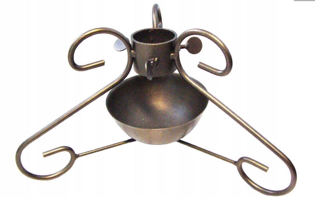 Miseczka na wodę – zapewnij świeżość swojej choinki