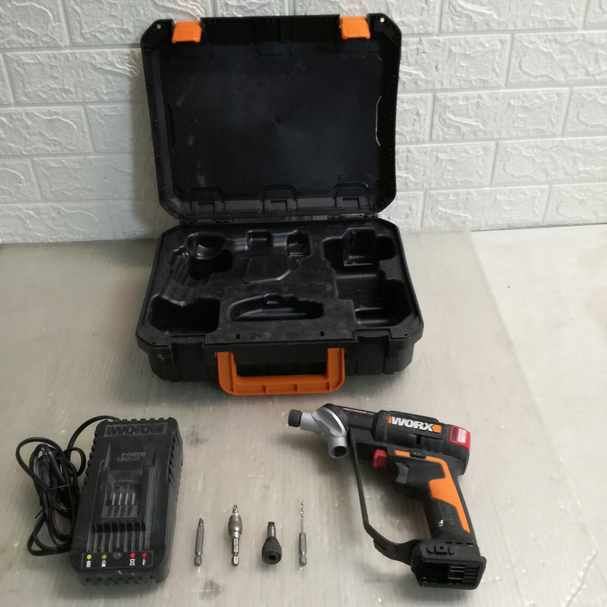 WORX NITRO WX177 – Bezprzewodowa wiertarko-wkrętarka SwitchDriver 20V 50 Nm