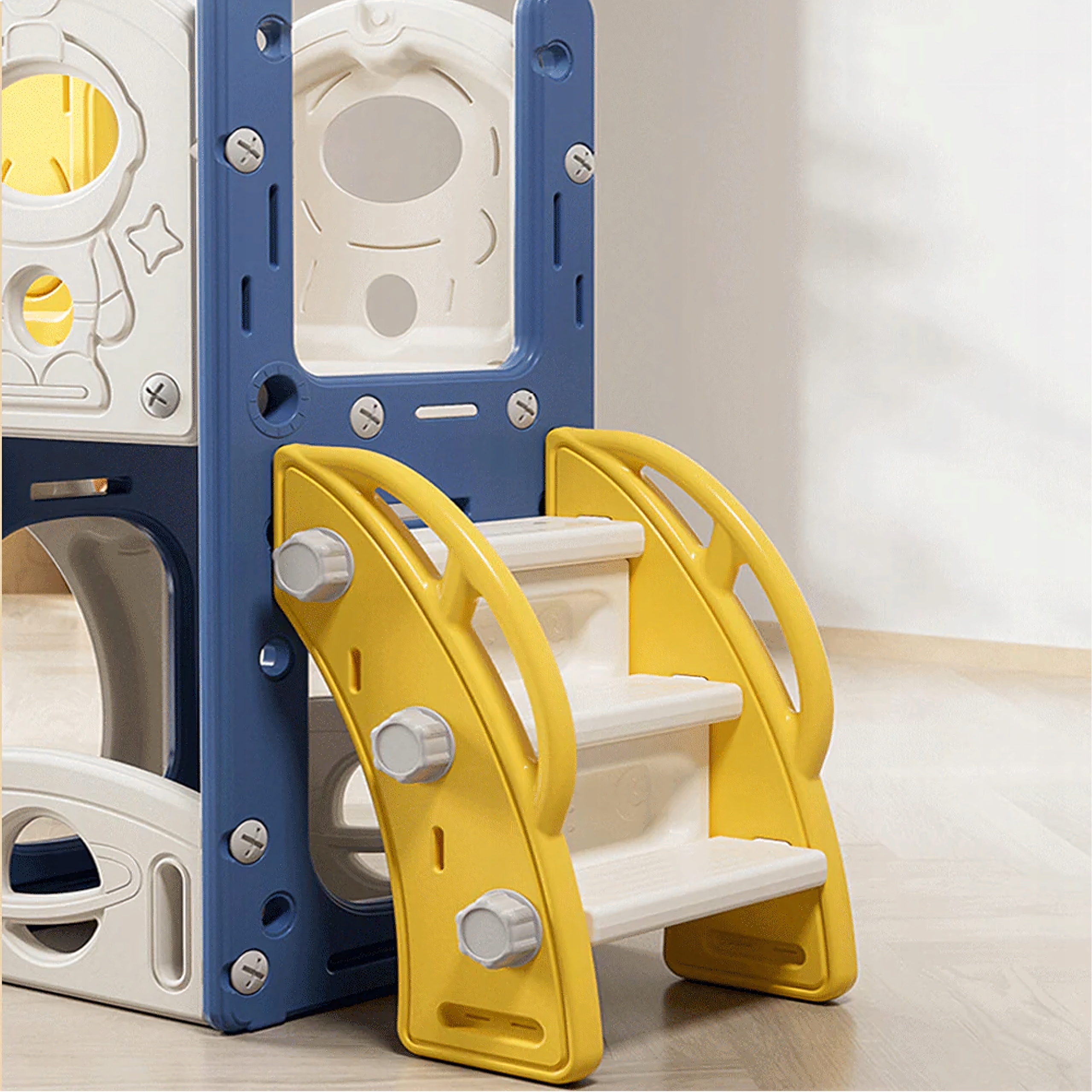 Dlaczego Warto Mieć Zjeżdżalnię KANZA? – Bezpieczeństwo i Stabilność