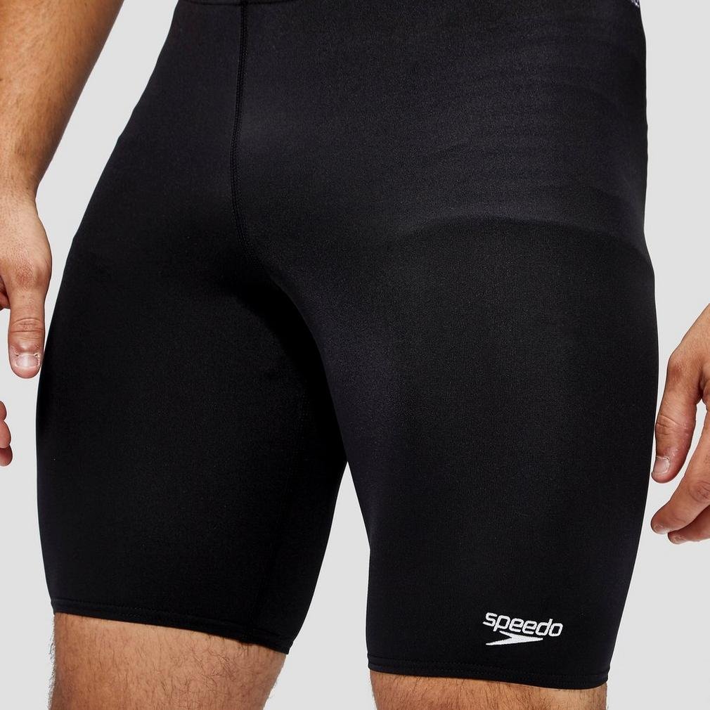 Stylowy design – Subtelne logo Speedo