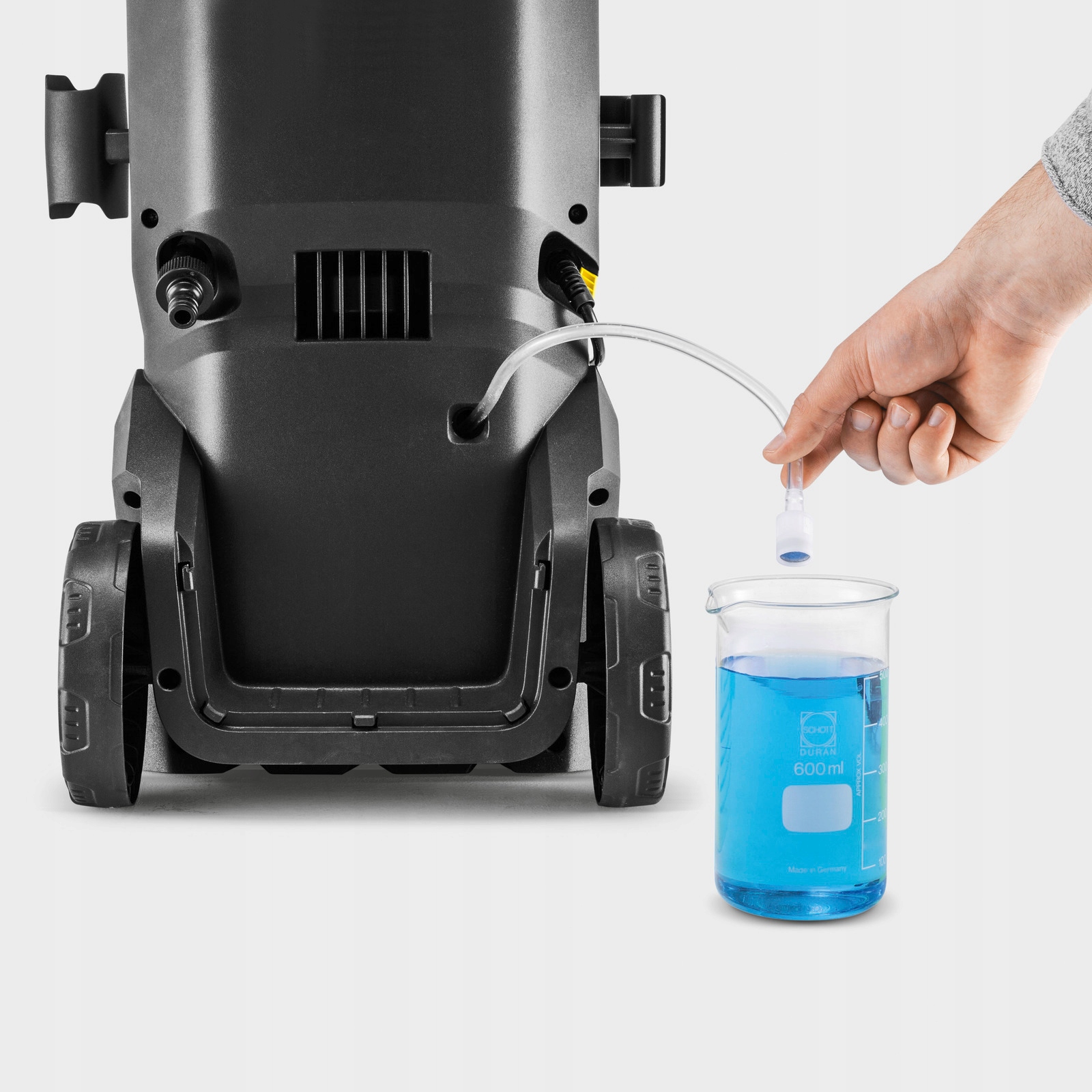 Wydajność tłoczenia 420 litrów/h – Szybkie i efektywne czyszczenie