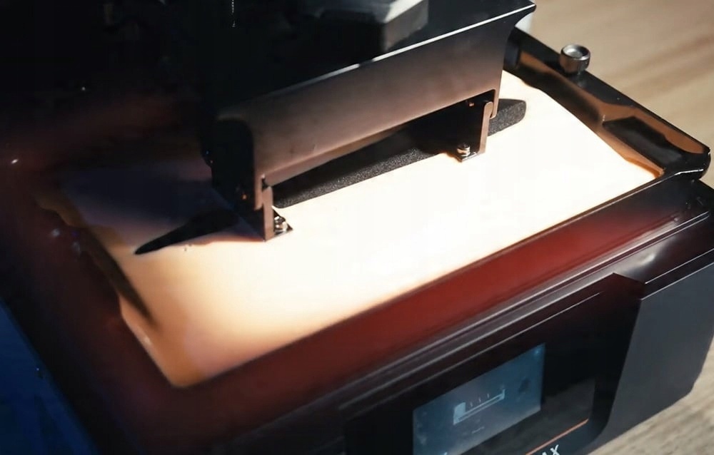 Łatwość użytkowania – Szybkie utwardzanie i kompatybilność z drukarkami 3D