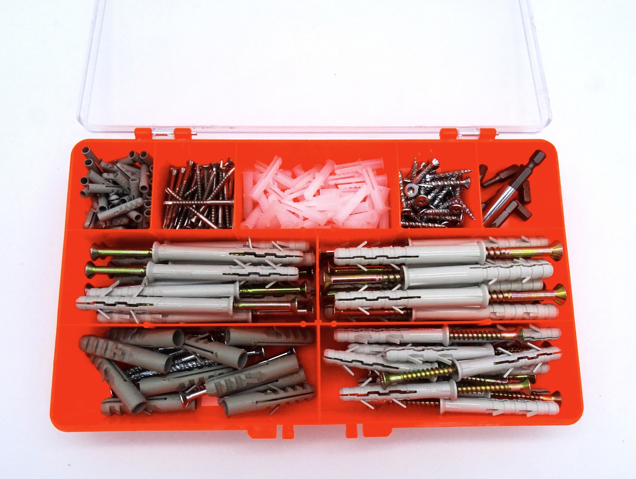 Uniwersalne zastosowanie w warsztatach i na budowie