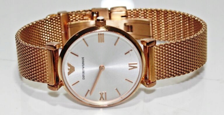 Emporio Armani Gianni T-Bar AR1956 – Elegancja na każdą okazję