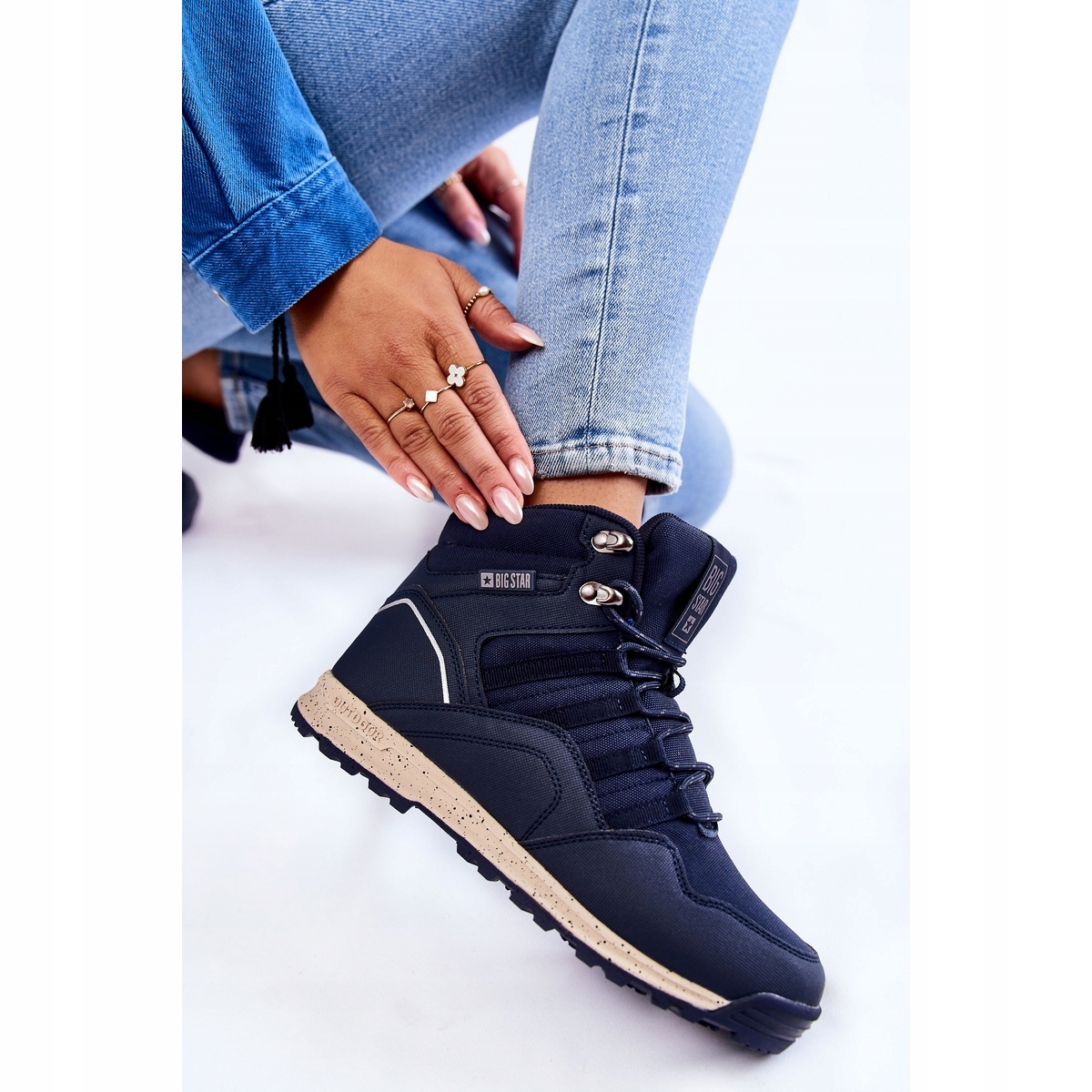 Wysoka Cholewka dla Lepszej Ochrony