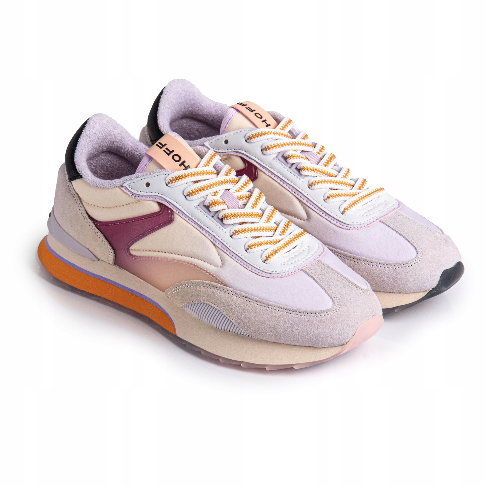 Kolor i design – Wielokolorowe sneakersy dla każdej kobiety