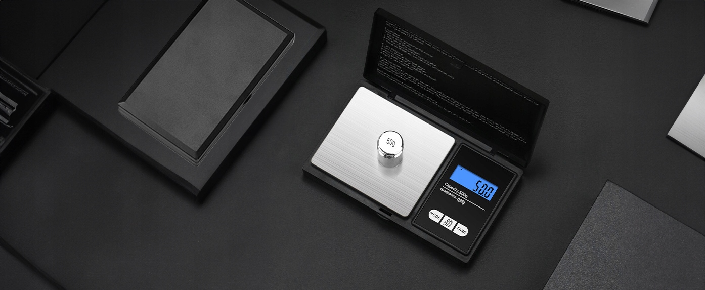 Podświetlany wyświetlacz LCD dla wygodnego odczytu