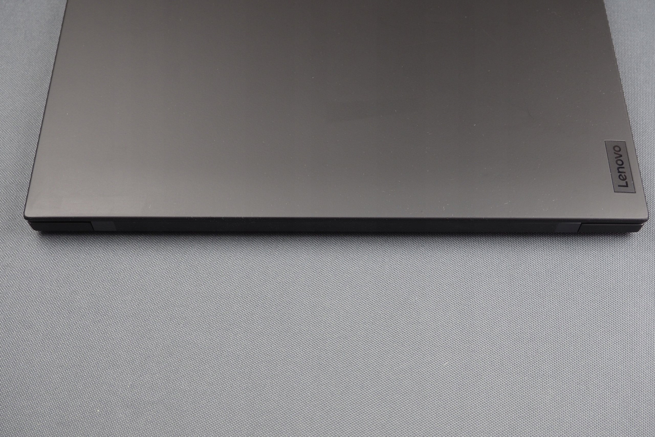 Pamięć RAM 8 GB – Wydajność w multitaskingu