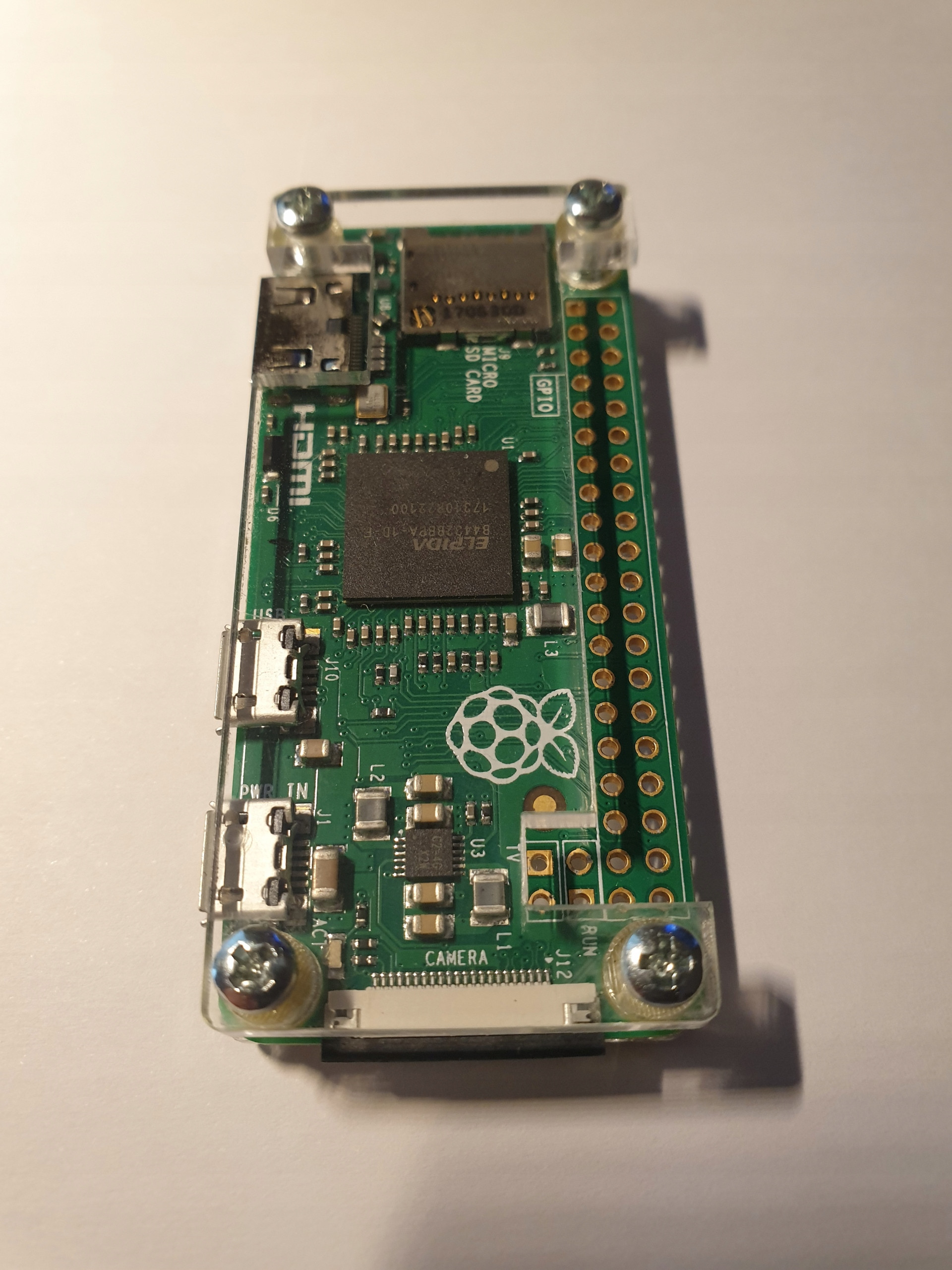 Wydajny procesor Broadcom BCM2835 ARM11 1 GHz