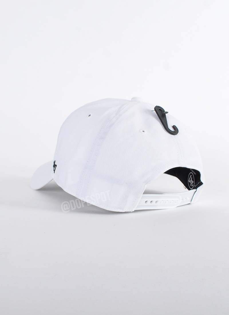 Idealna na każdą okazję – od plaży po górskie wędrówki