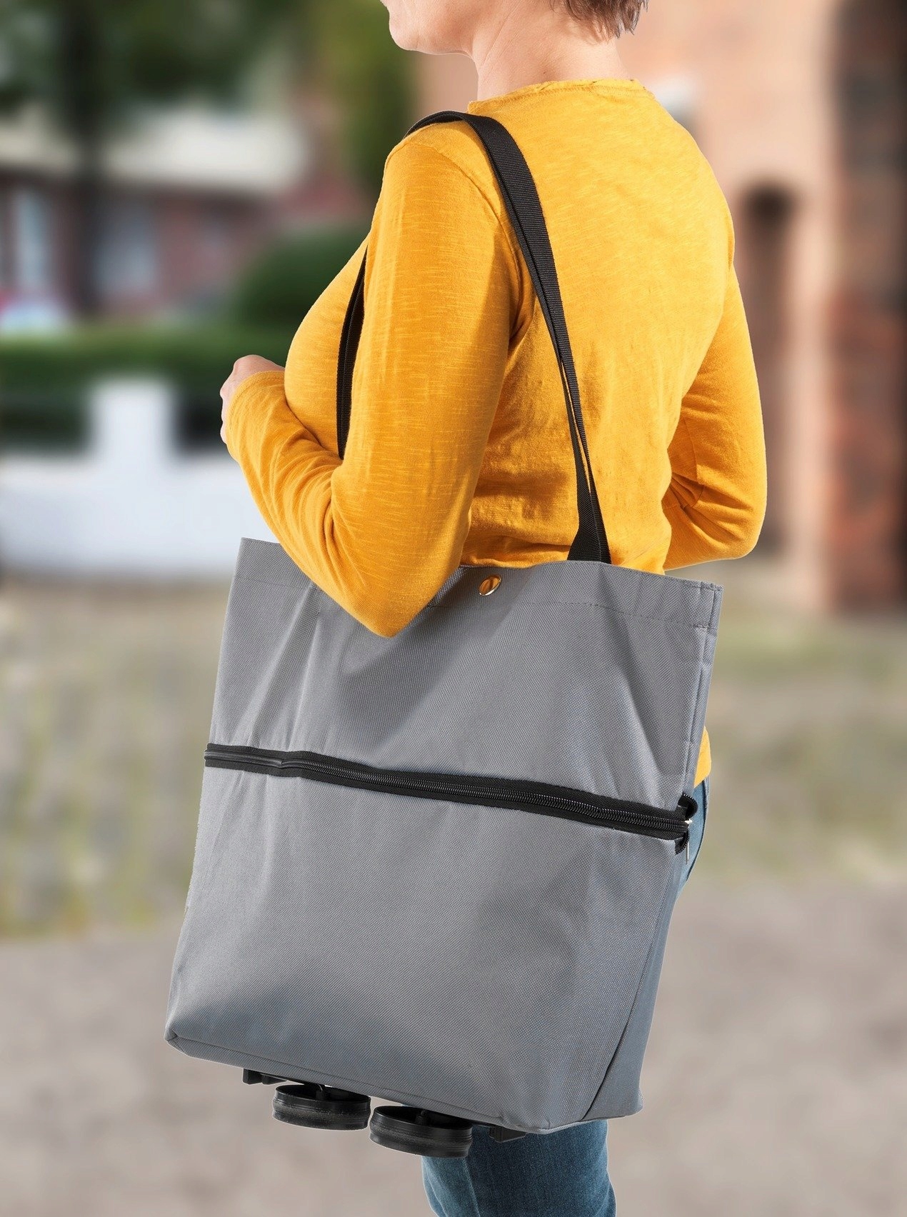 Duża pojemność 20 litrów i ładowność do 10 kg