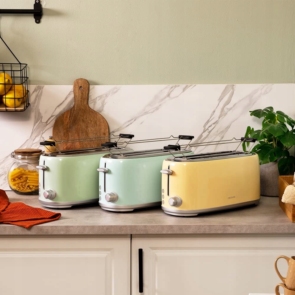 Stylowy Design – Retro Beżowy Toster z Wykończeniem ze Stali Nierdzewnej