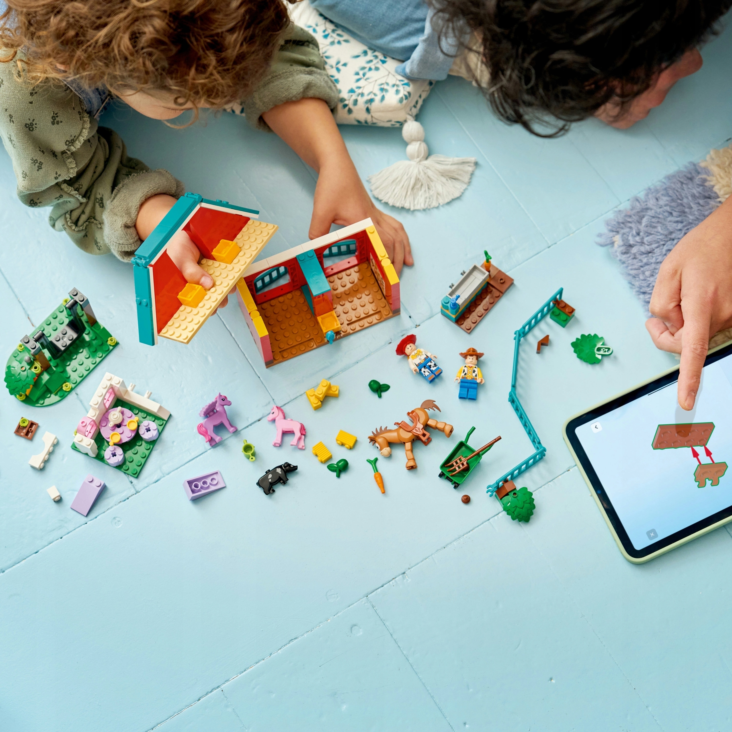 Przyjemne budowanie z aplikacją LEGO® Builder