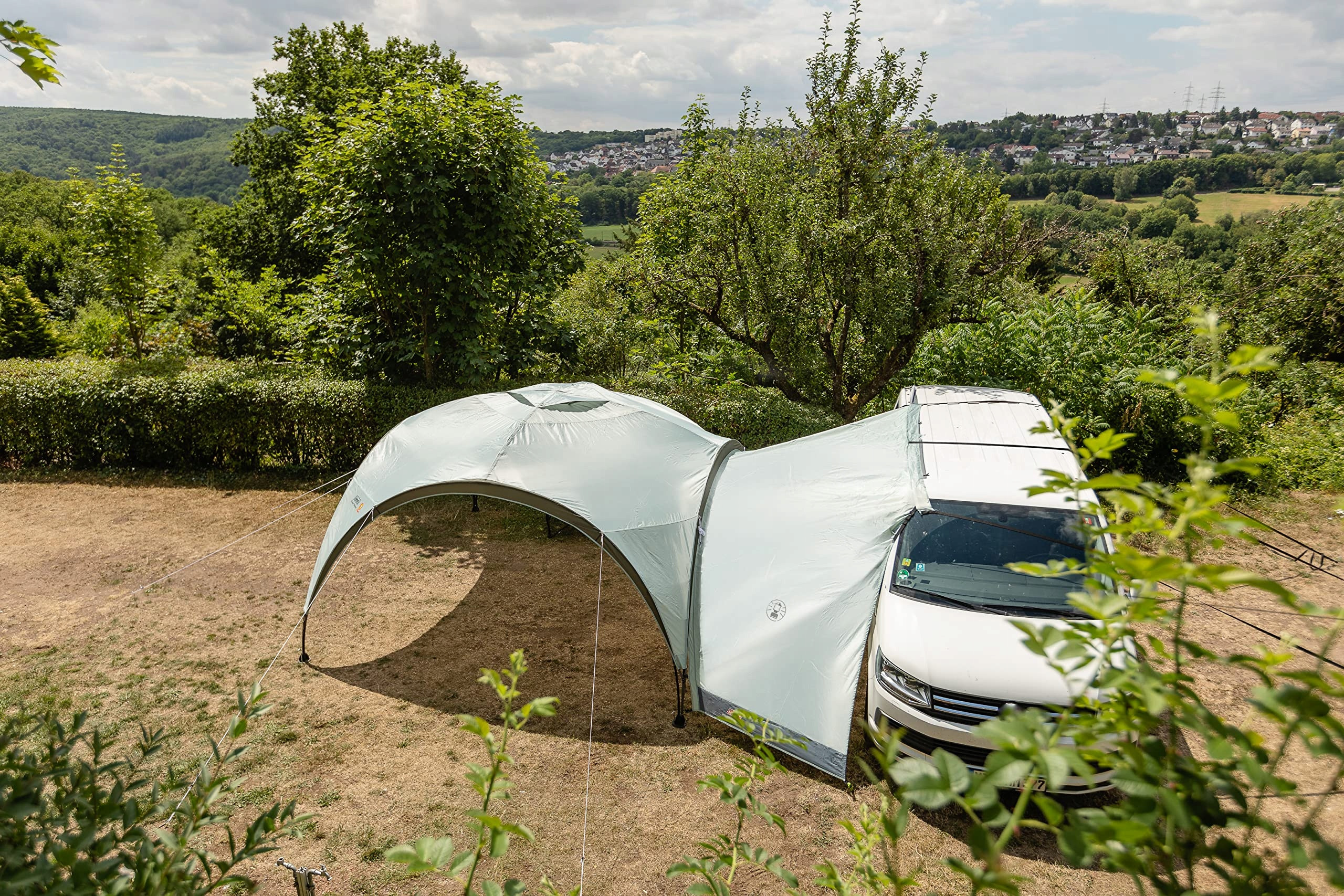 Łącznik do busa Coleman Shelter Van Connector L – Idealne rozwiązanie dla Twojego kempingu