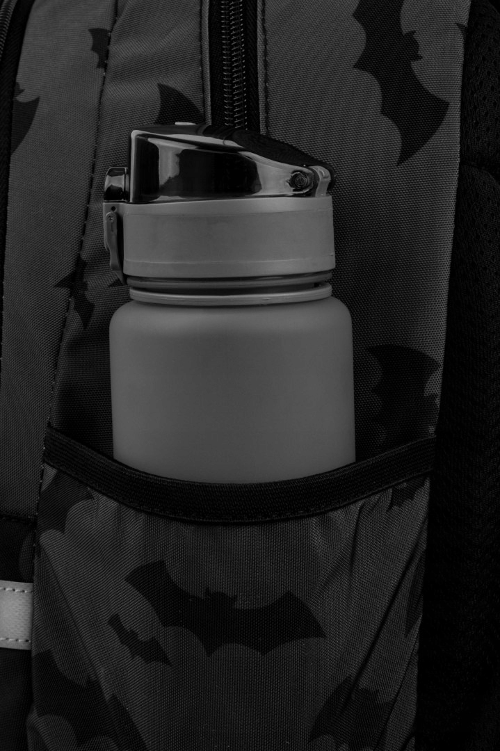 Wodoodporny materiał i trwała konstrukcja