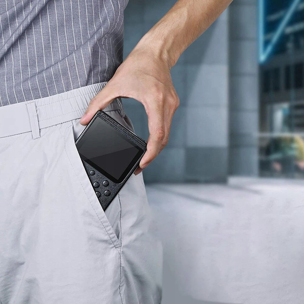 Wbudowany głośnik i przyjazny interfejs – Komfortowa rozgrywka