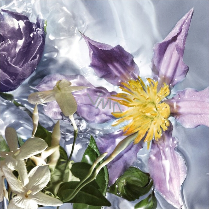 Poetycka kompozycja zapachowa z dzikimi kwiatami