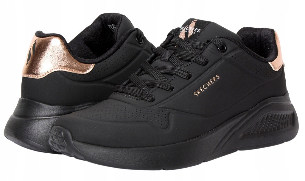 Modne sneakersy z perforowaną cholewką