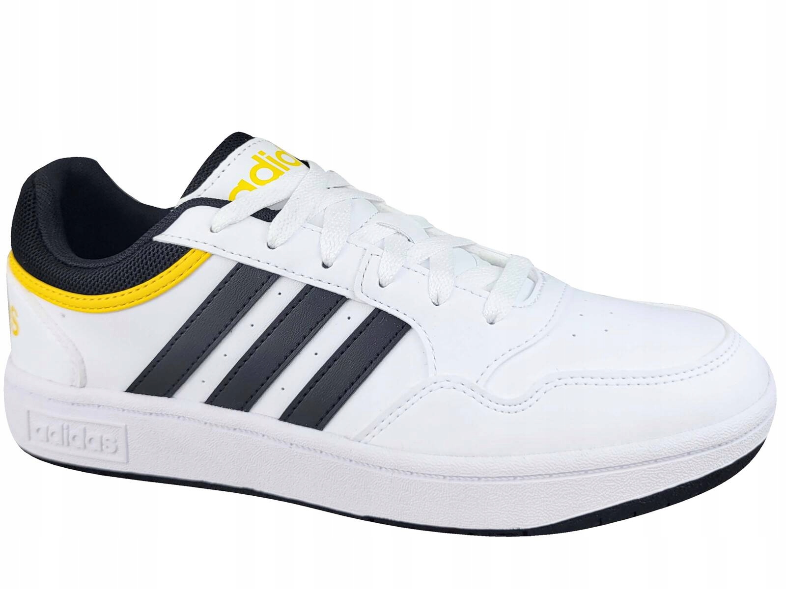 Buty dla dzieci adidas Hoops 3.0 K IF2726 – Styl i komfort dla młodych sportowców