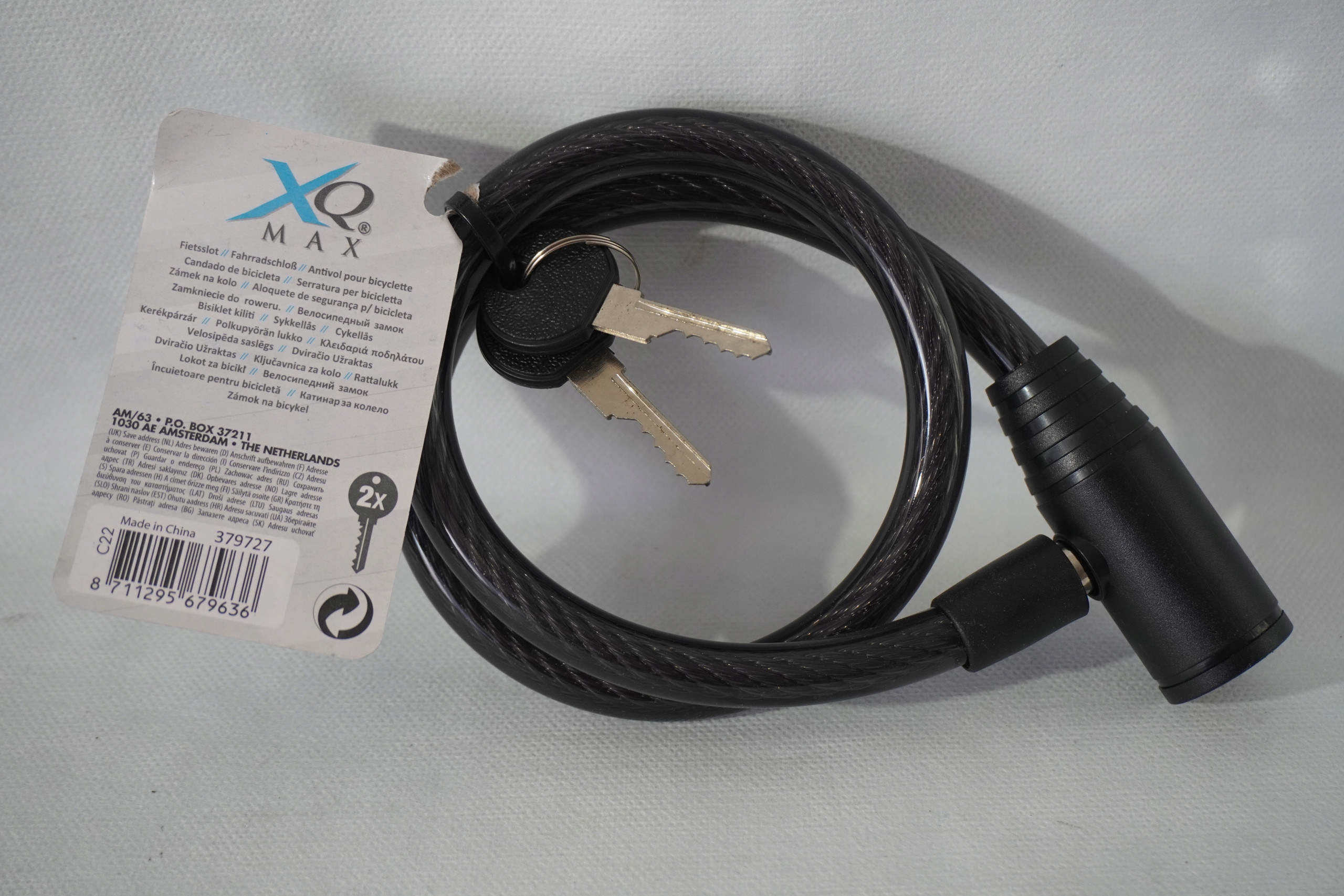 Mocna konstrukcja z stalowej linki