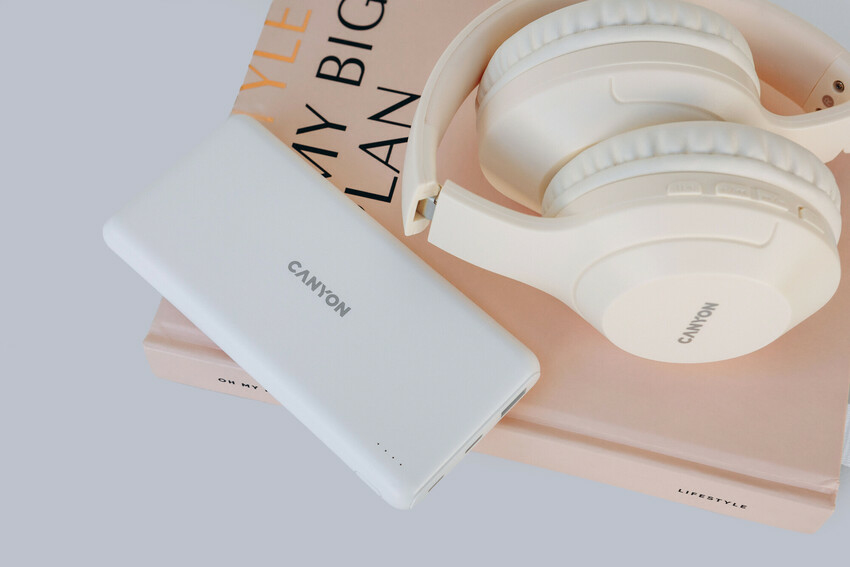 Stylowy design w kolorze białym