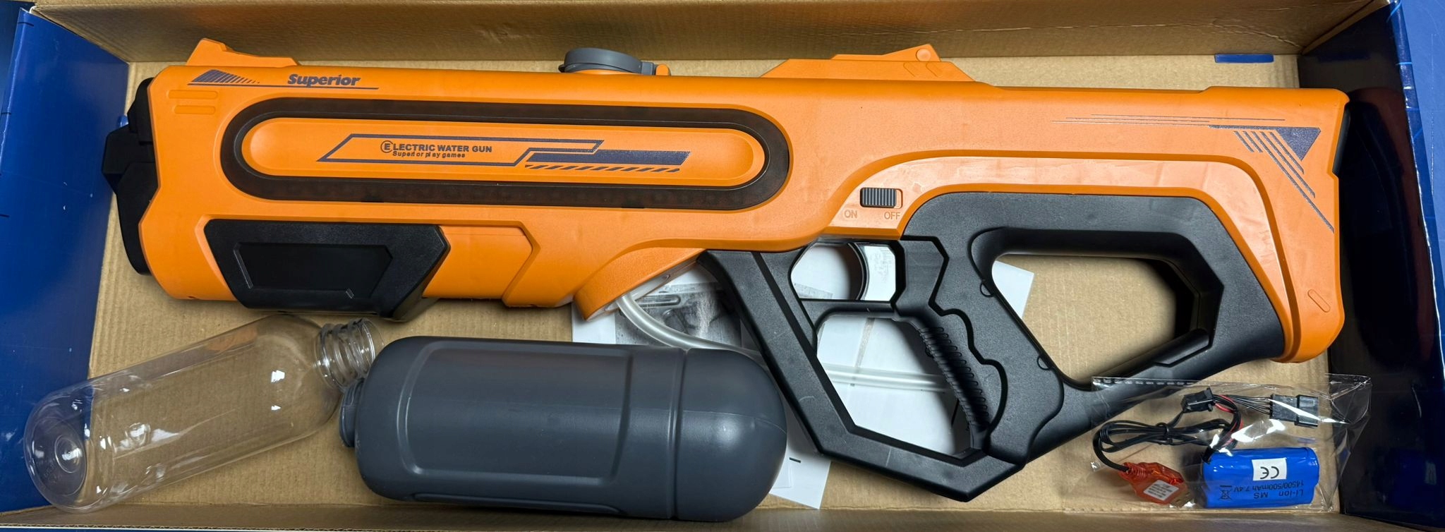 Wszechstronność zastosowania - idealny na plażę i przyjęcia