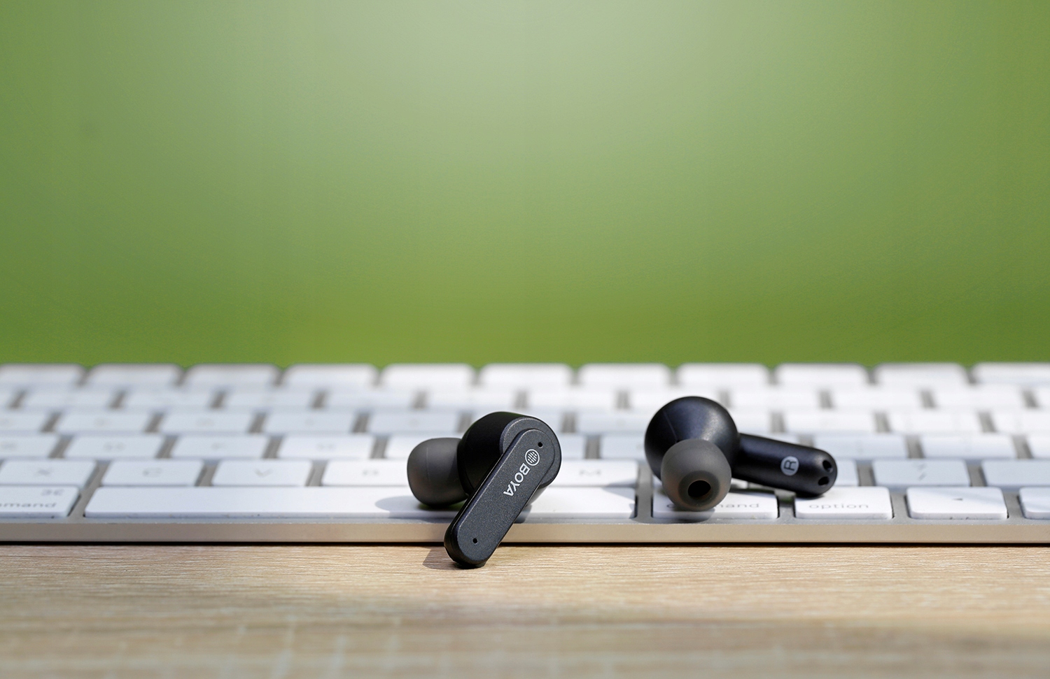 Wbudowany mikrofon – Idealne do rozmów telefonicznych