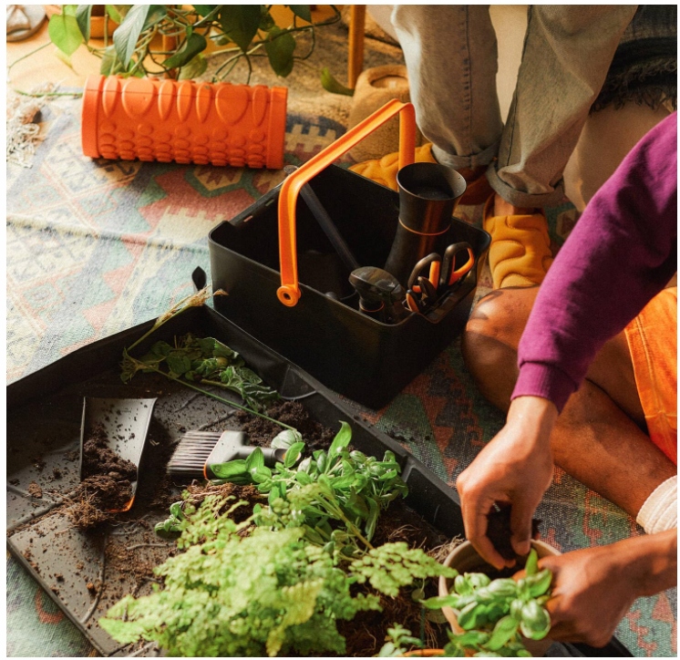 Idealny do małych narzędzi ogrodowych