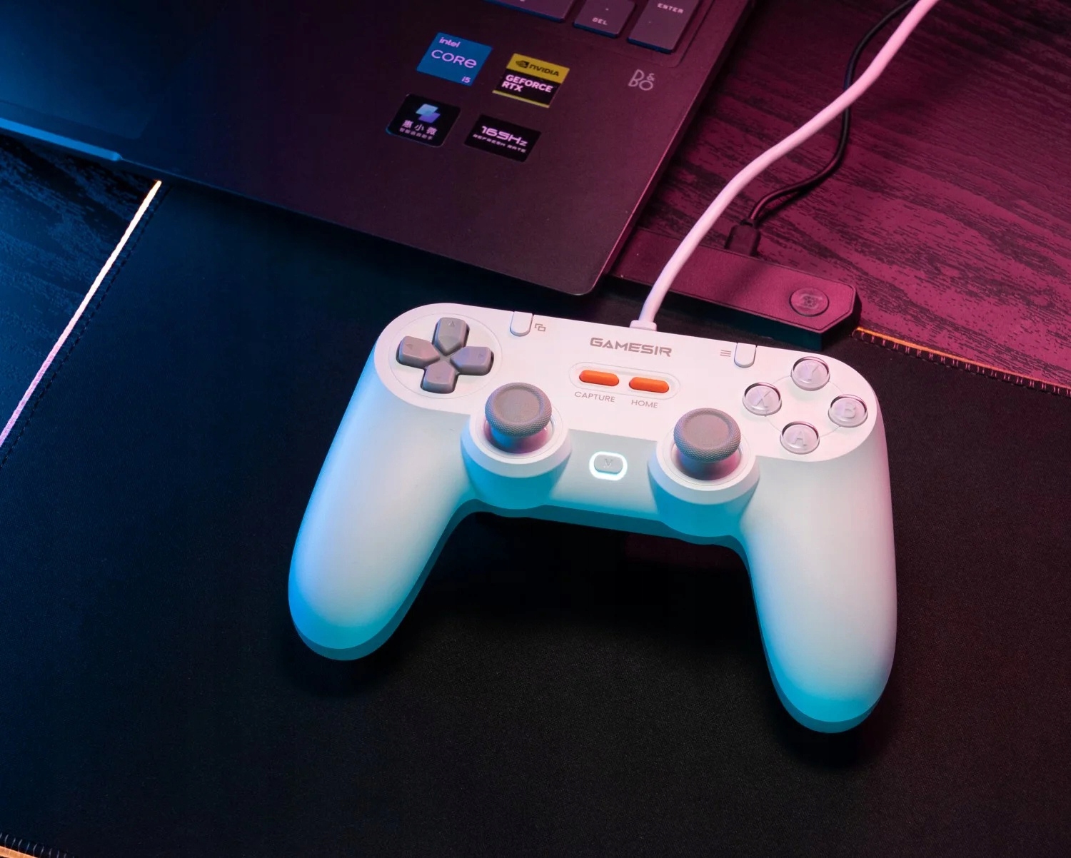 Dwa programowalne przyciski – Personalizacja rozgrywki na wyciągnięcie ręki