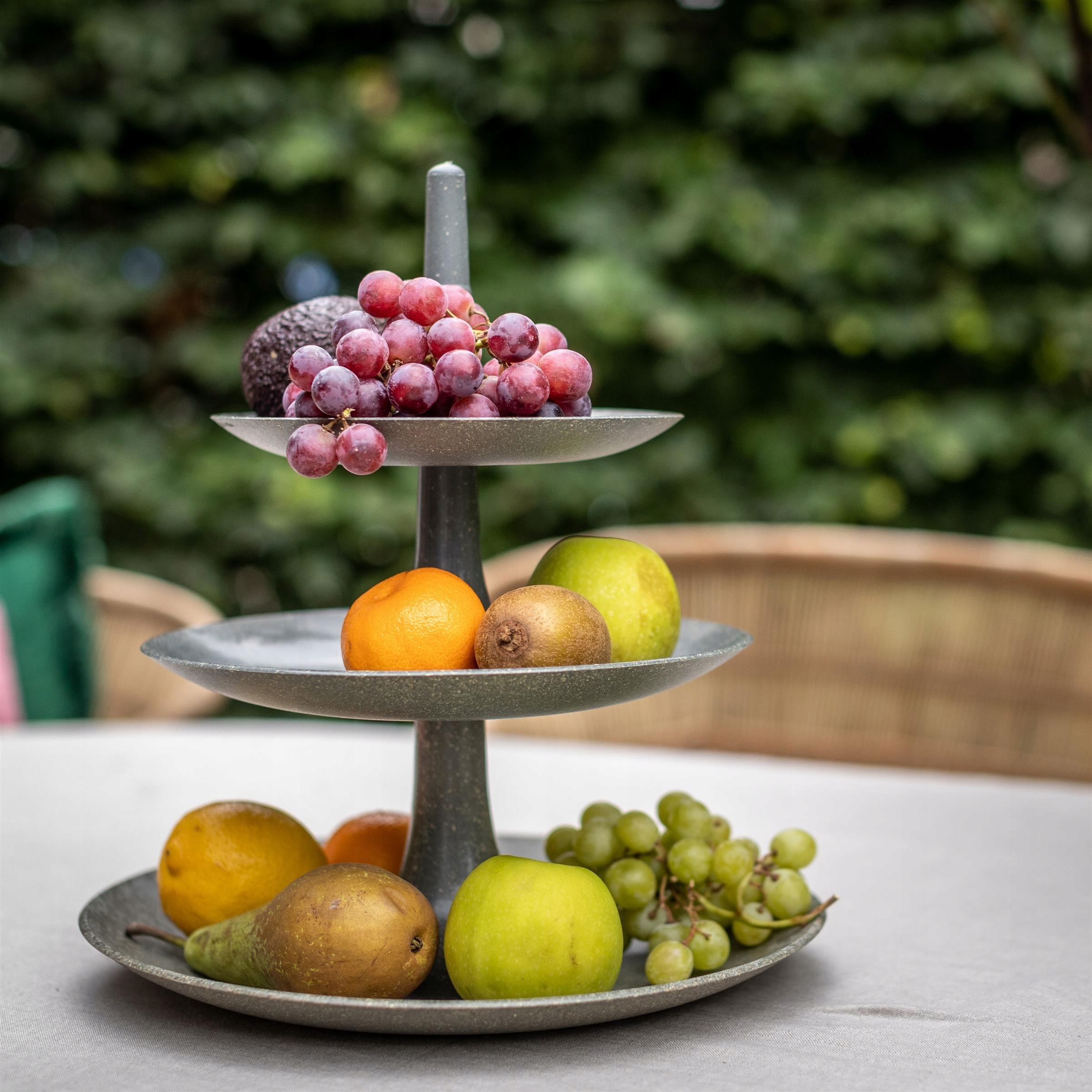 Trzy poziomy do serwowania słodkości