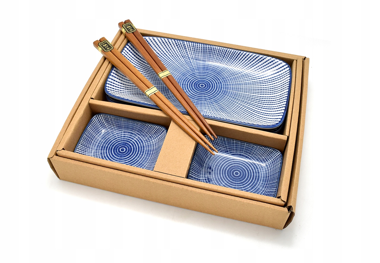 Zawartość zestawu: talerze, miseczki i pałeczki