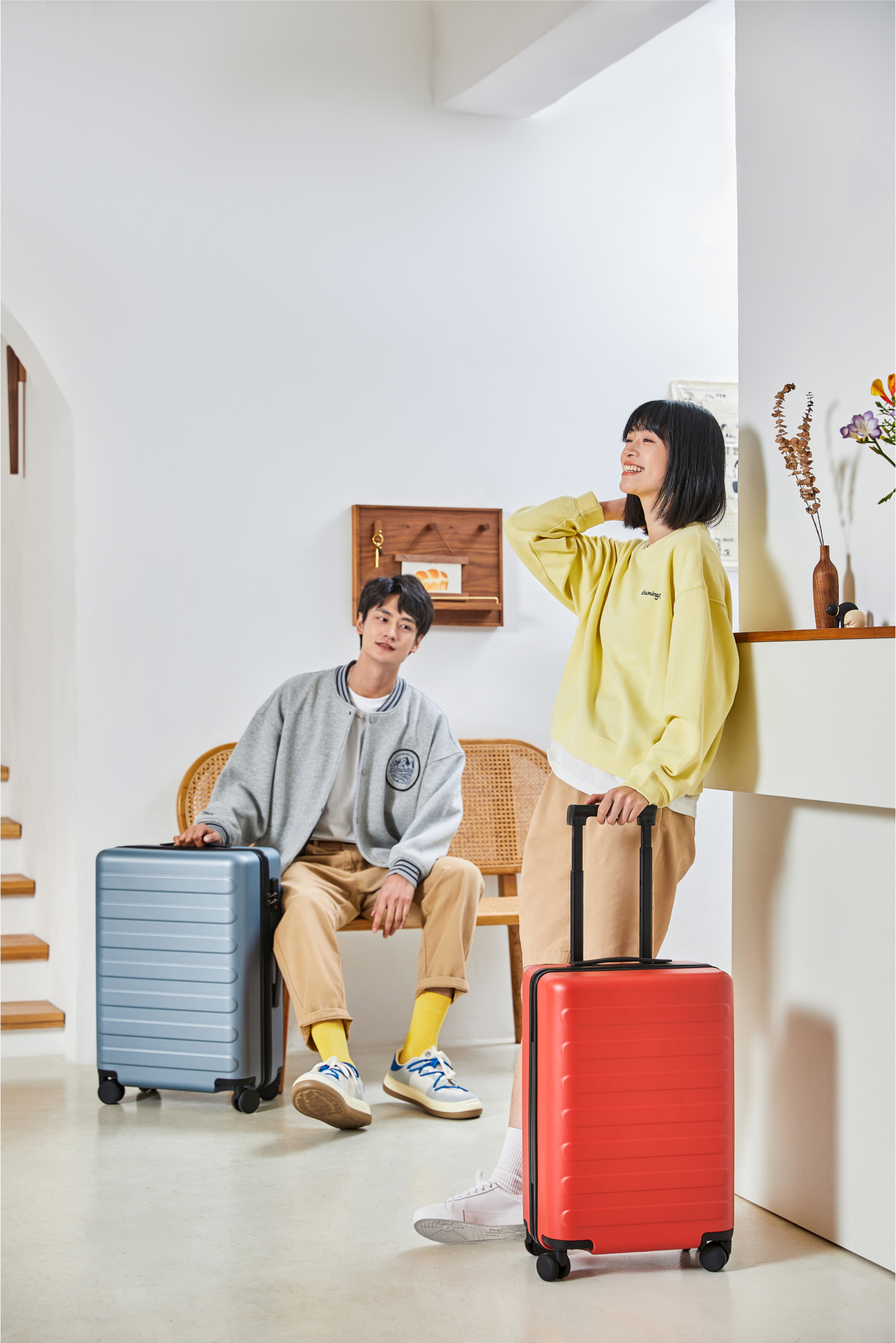 Elegancki, minimalistyczny design walizki NINETYGO Rhine