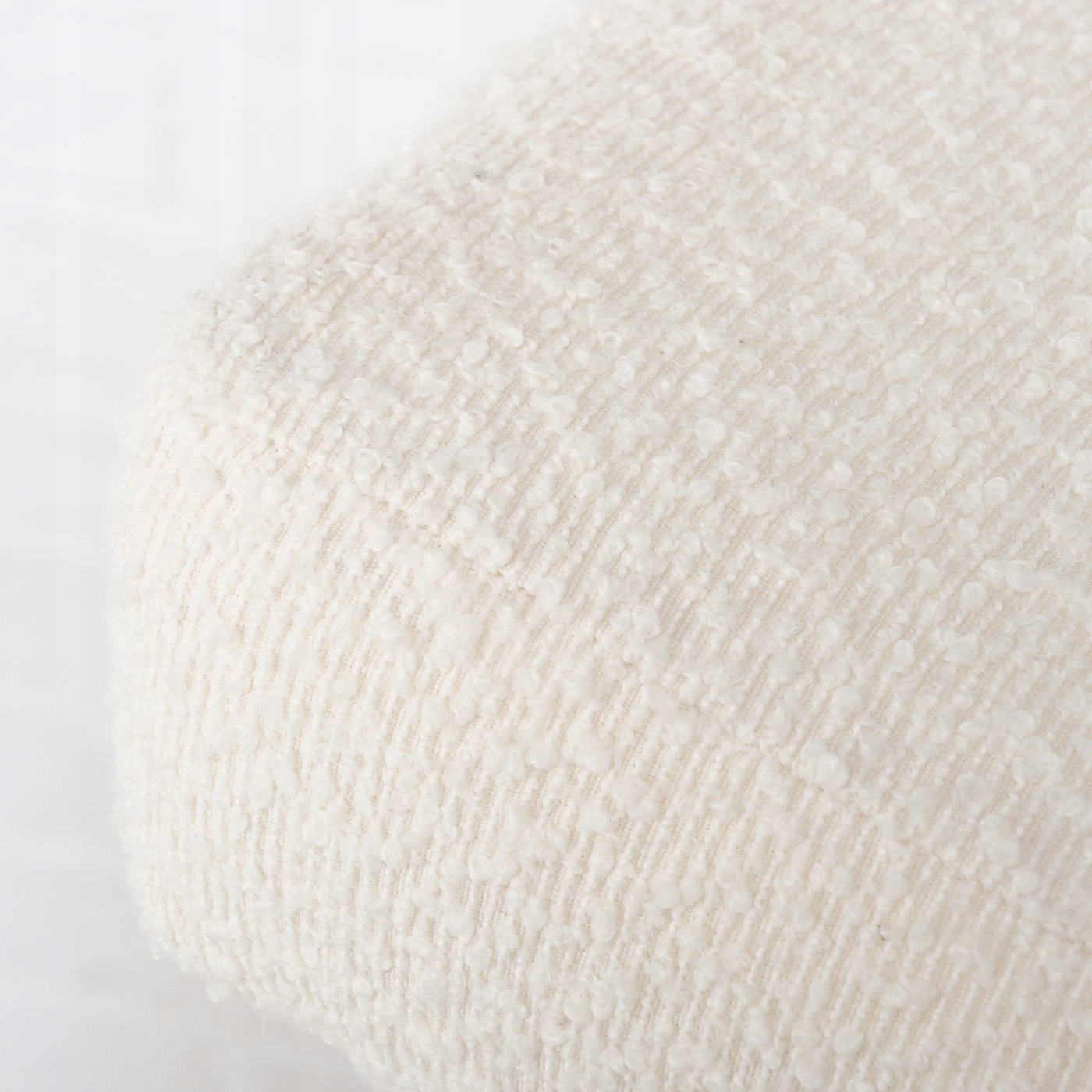 Wysokiej jakości materiały – MDF i tapicerka poliestrowa