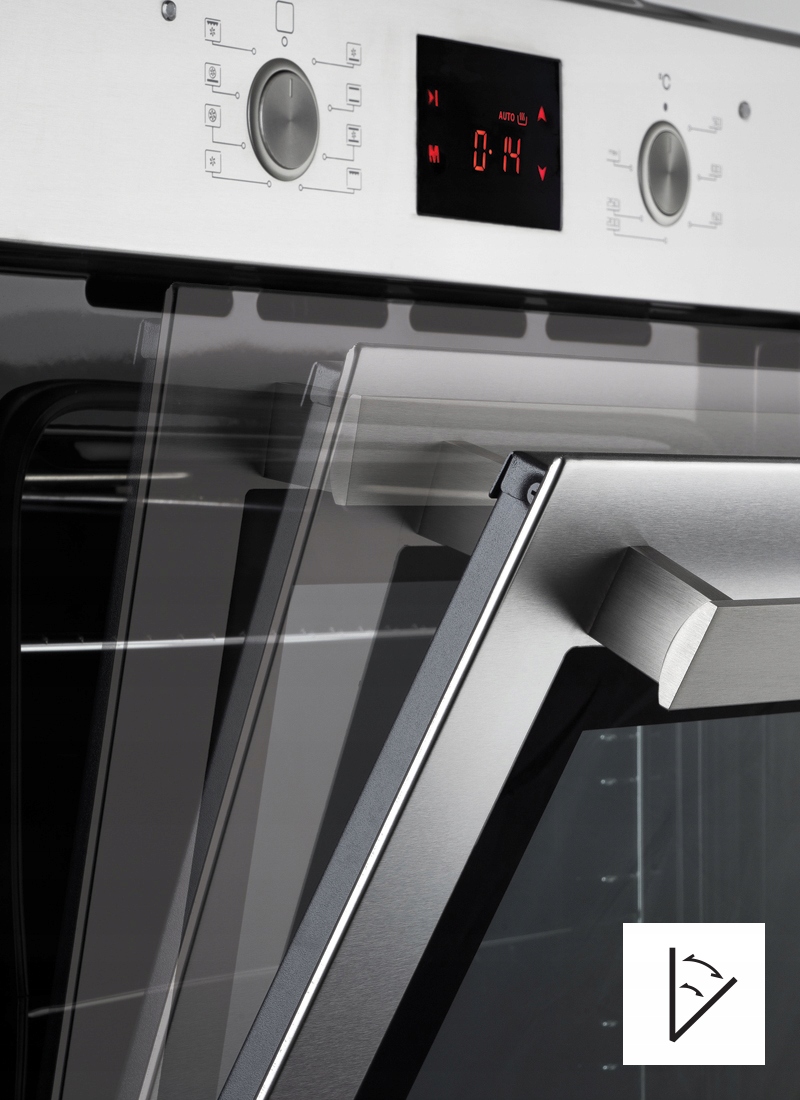 Akcesoria w zestawie – Blacha do pieczenia i ruszt