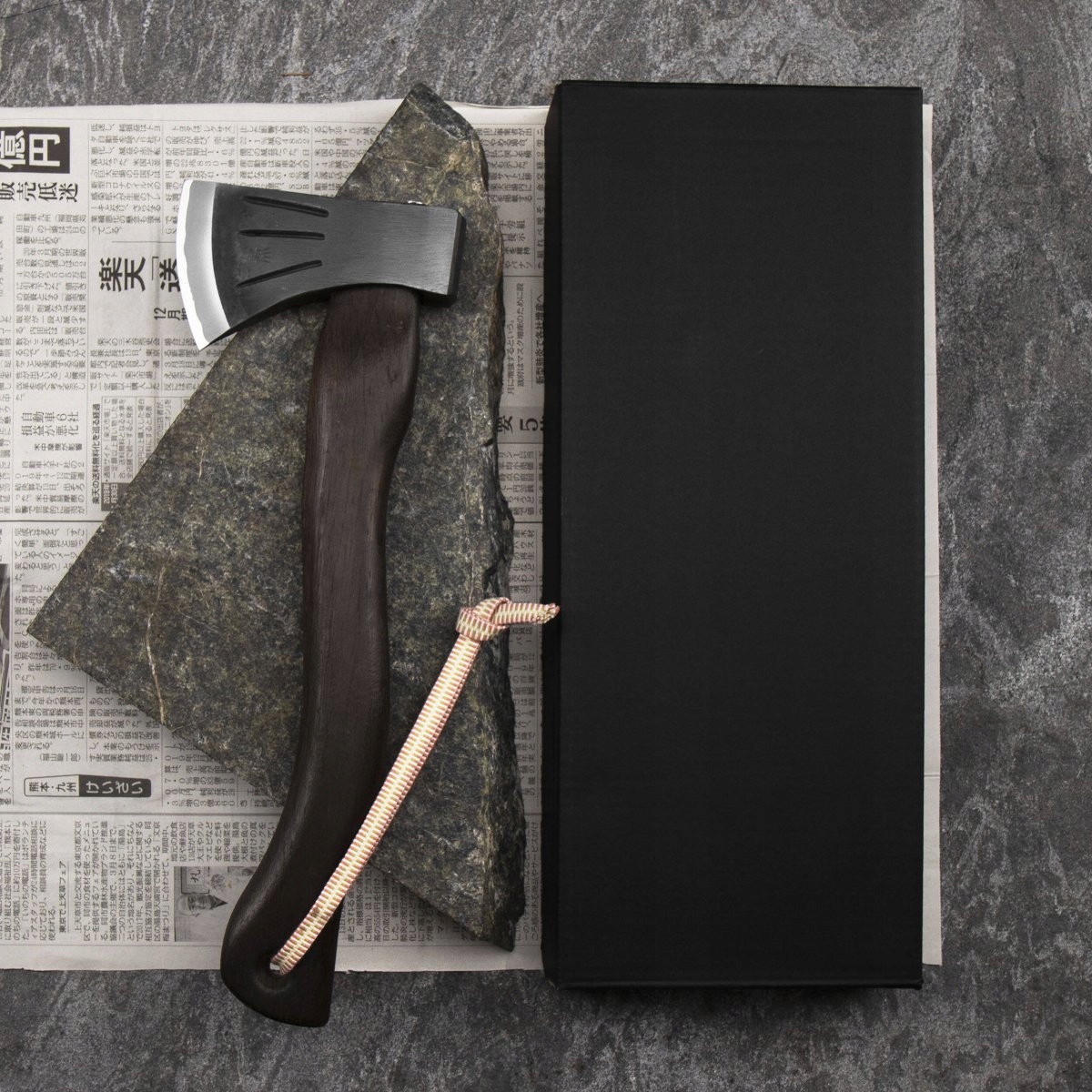 Waga i długość maczety Kanetsune