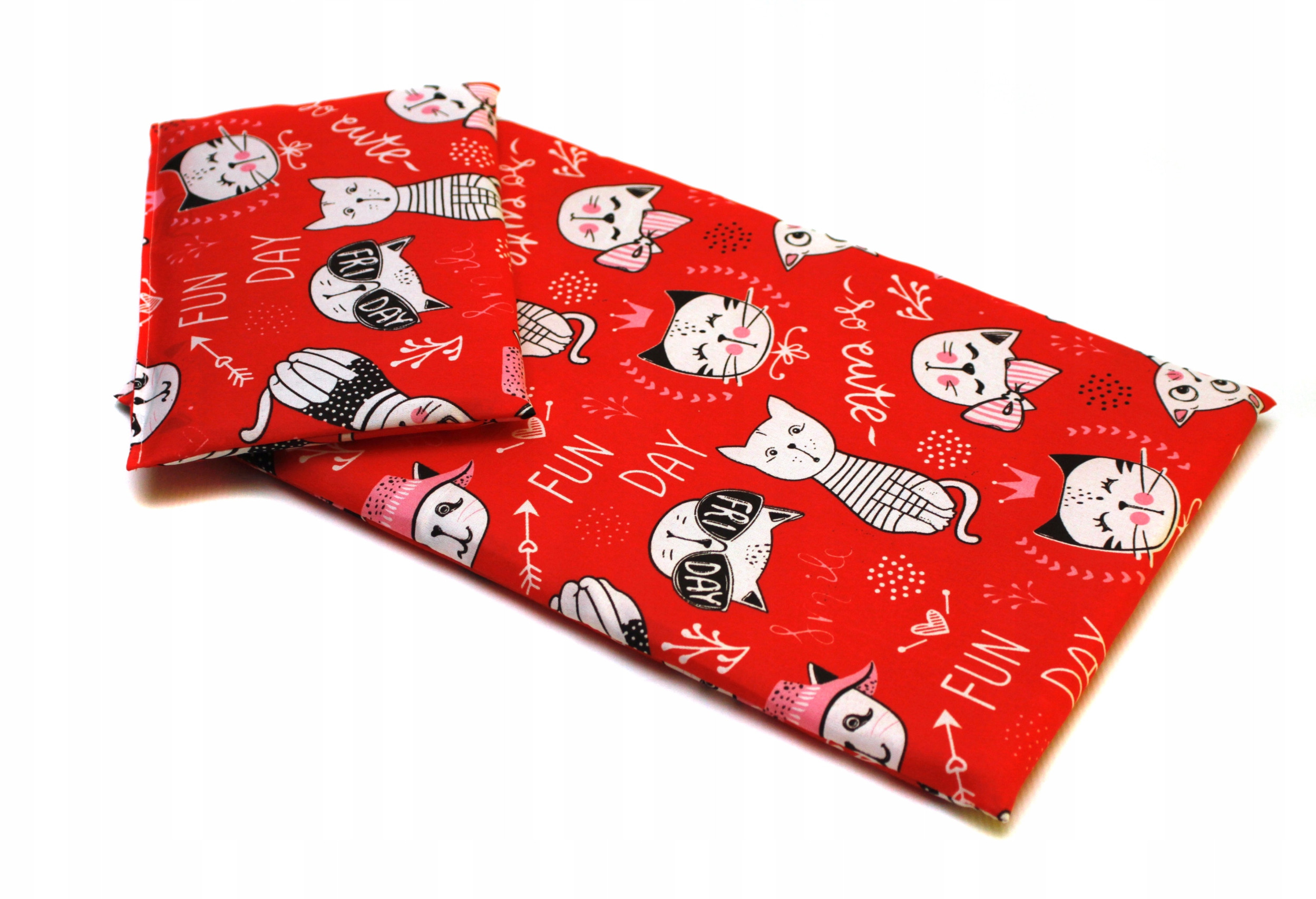 Wykonana z miękkiego i przyjemnego materiału