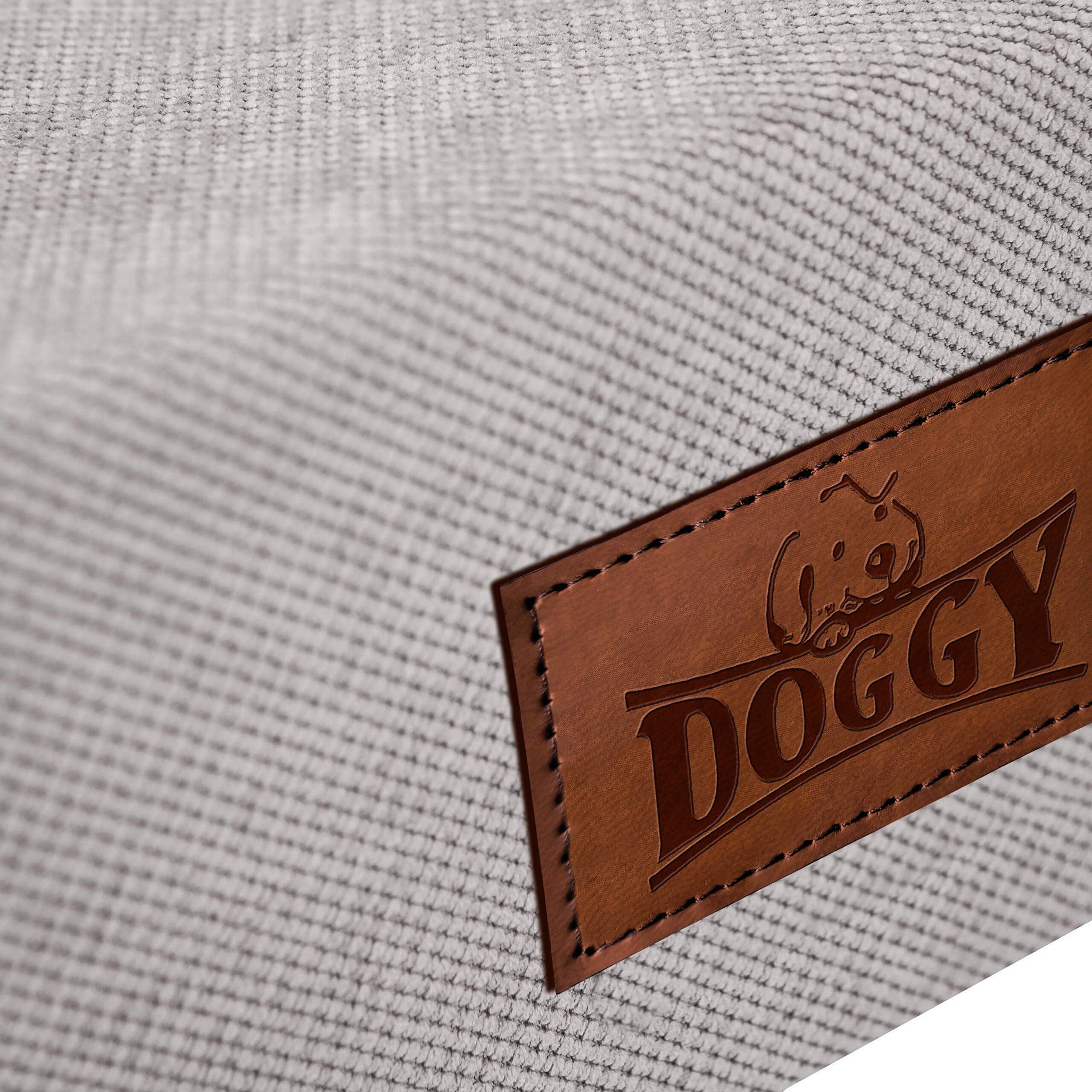 Wytrzymała konstrukcja z tkaniny Savoy