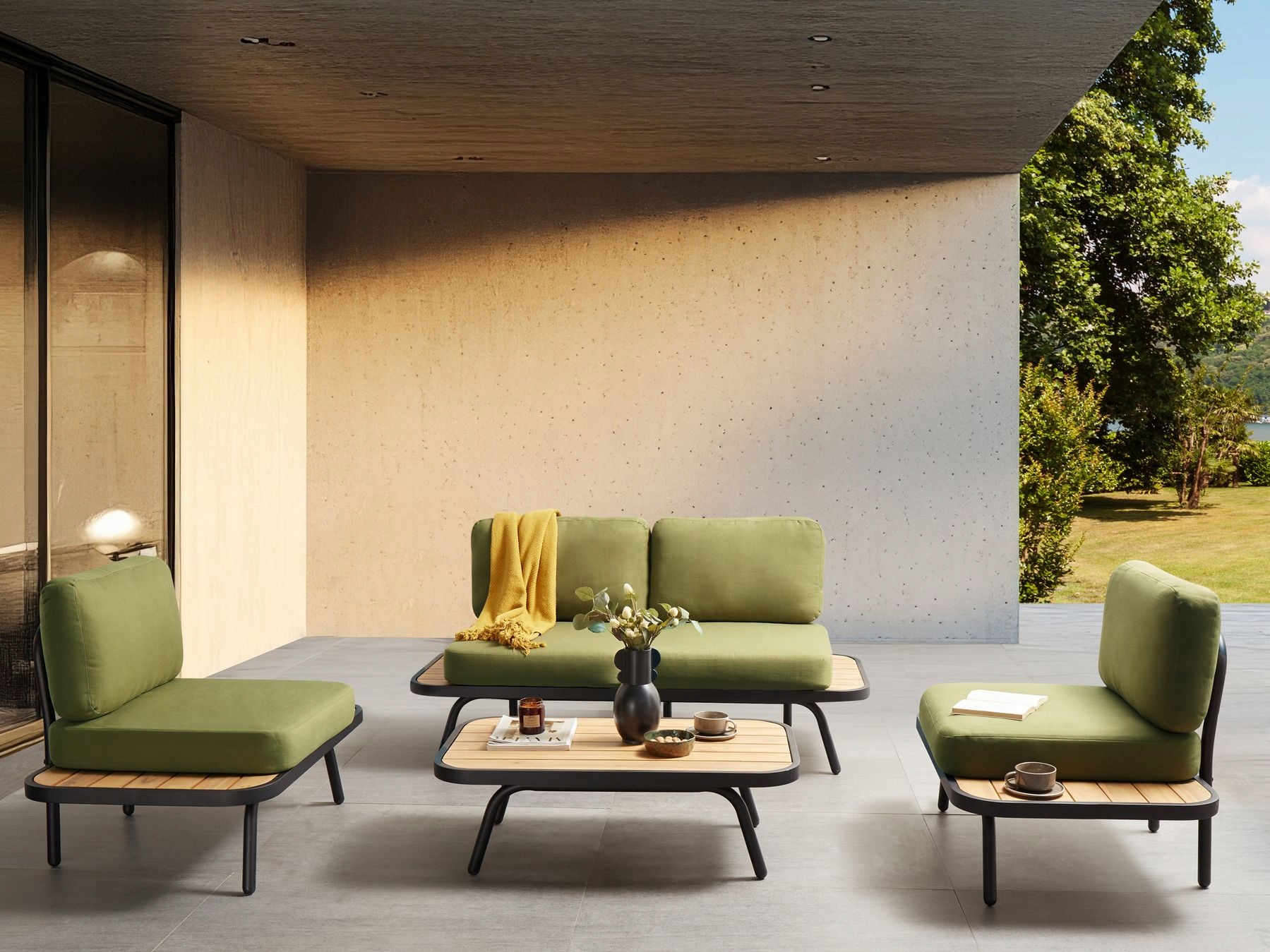 Wysokiej jakości materiały – Certyfikowane drewno akacjowe i aluminium