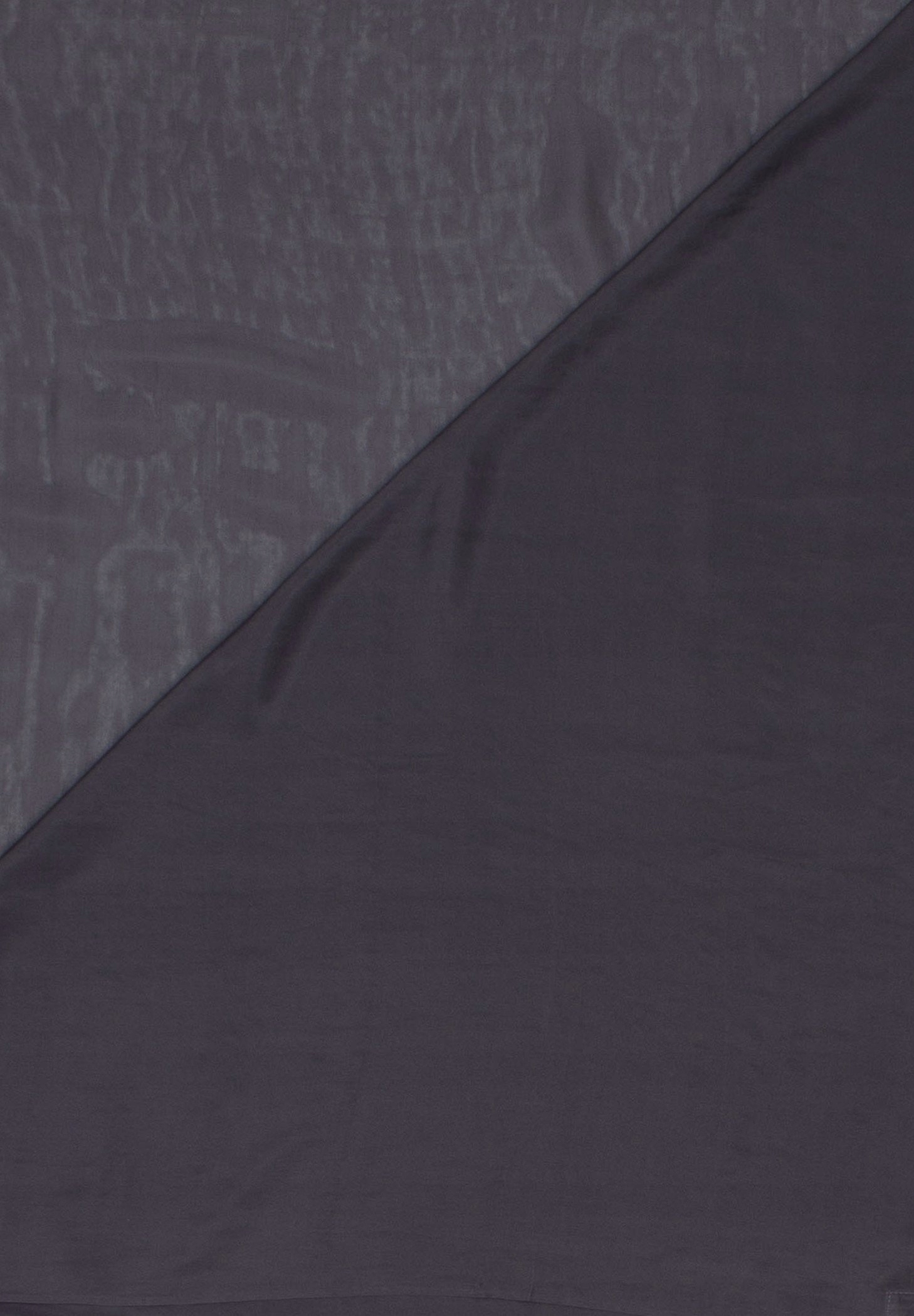 Materiał wysokiej jakości – 100% jedwab nosorożec