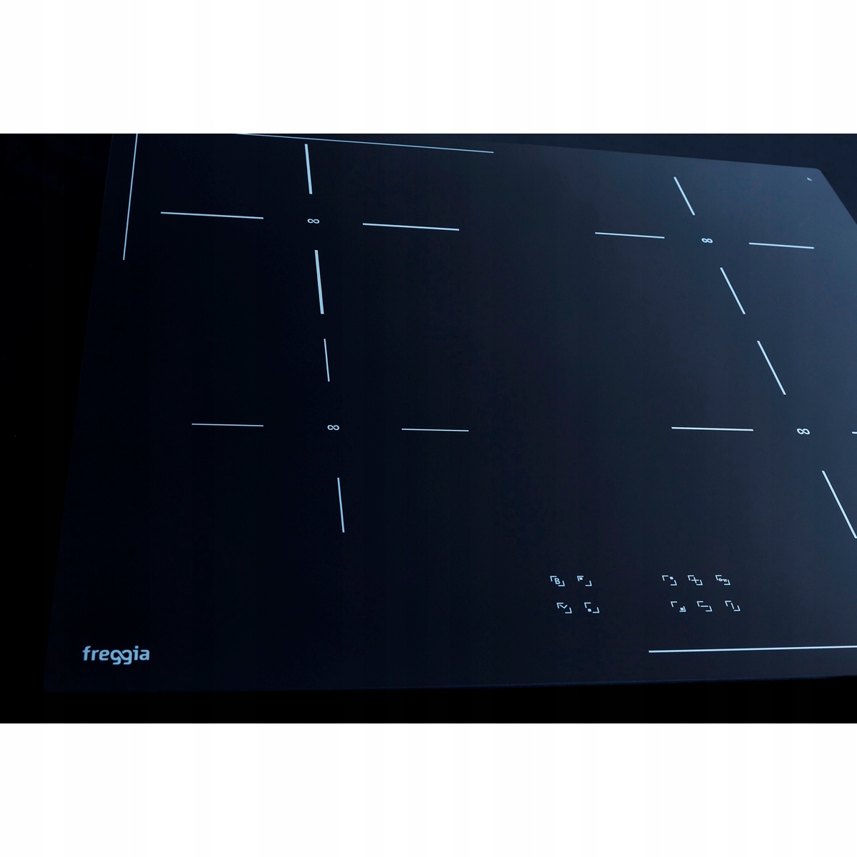 Typ płyty: indukcyjna z funkcją booster