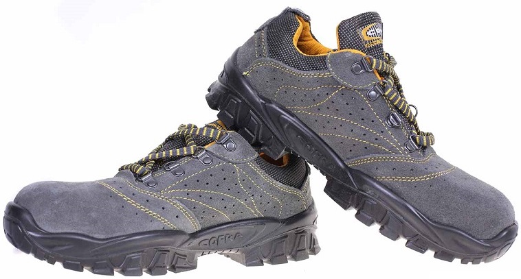 Wysoka jakość wykonania i materiały – zamsz i poliuretan