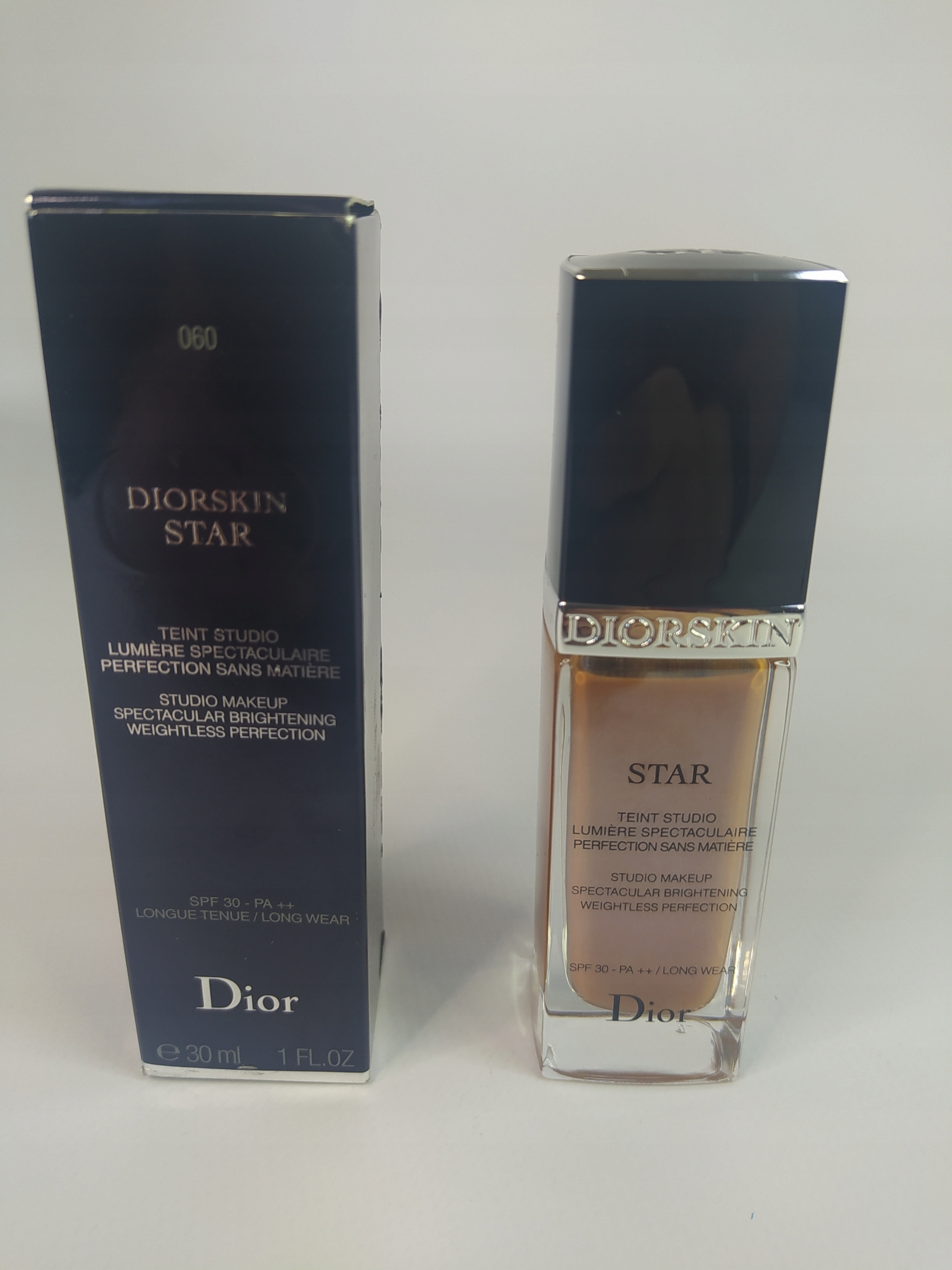 Lekkie i komfortowe krycie dla każdego typu skóry